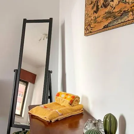 Big Private W Bathroom Apartman