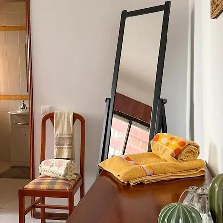 Big Private W Bathroom *